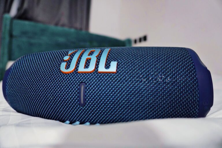 Unleash Your Sound: The Advantages of Bluetooth Speakers